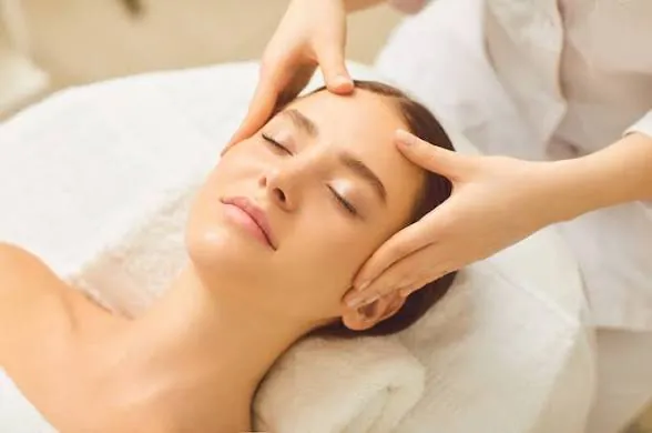Head Scalp Massage with Sound Bowls